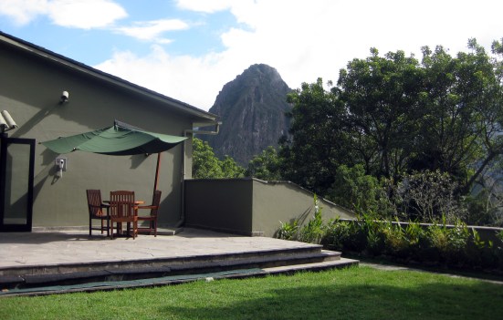 View of Wayna Picchu from the courtyard. (My hotel room is at my 8 o'clock – behind me to my left.)